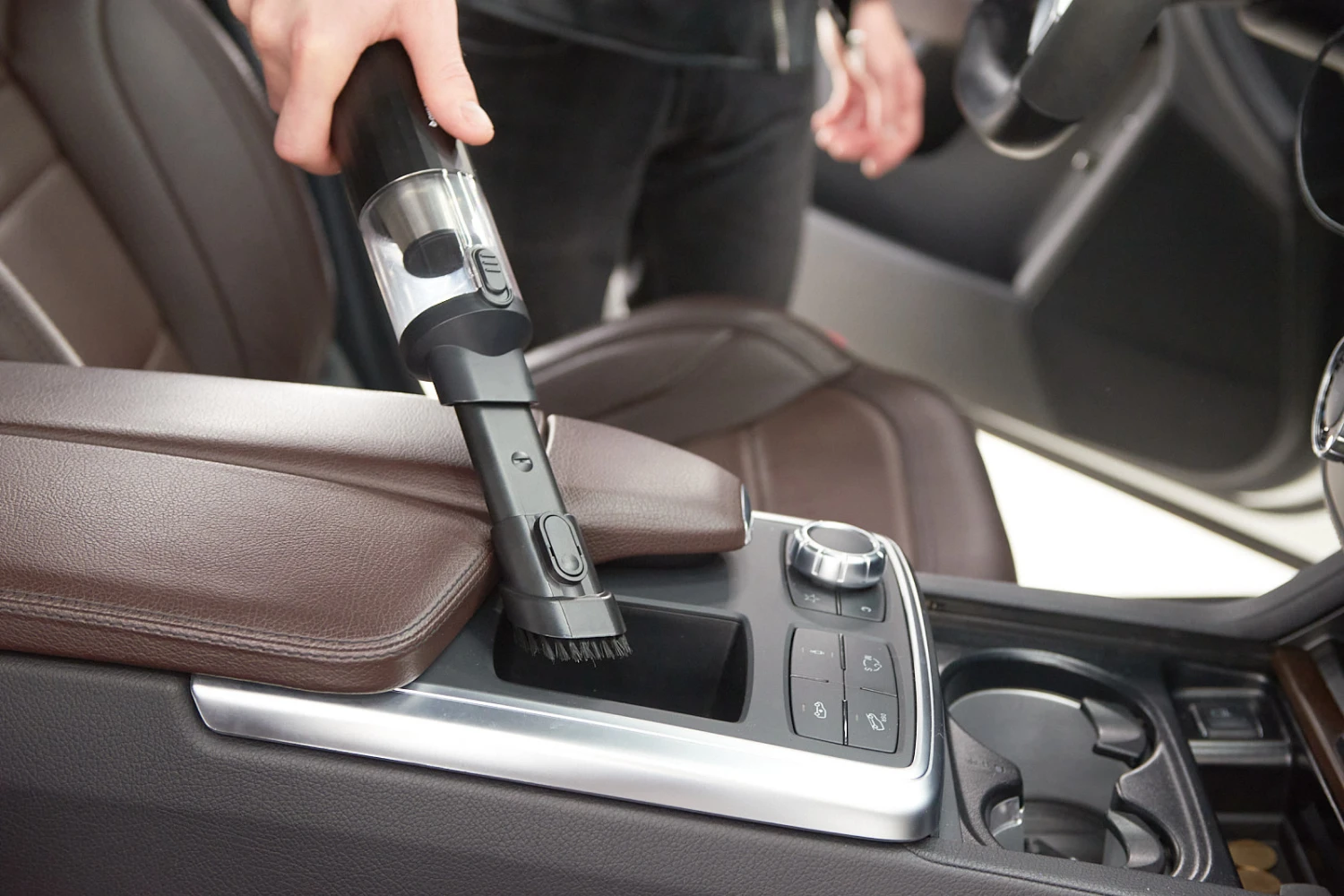 wireless handheld car vacuum cleaner for Toyota Tacoma